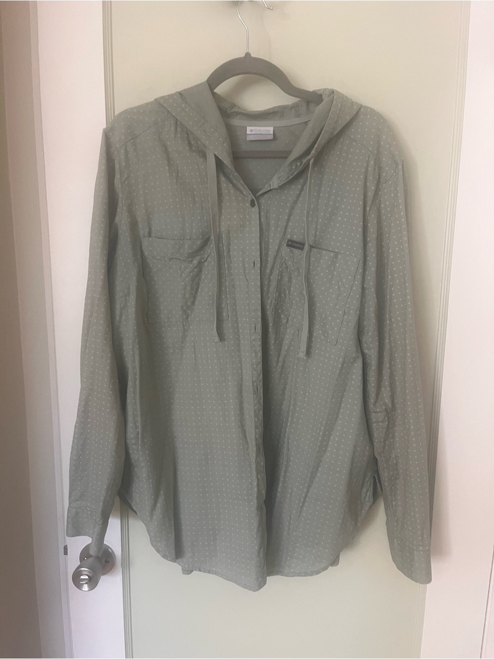 Columbia Light Sage Hooded Button-Down Shirt